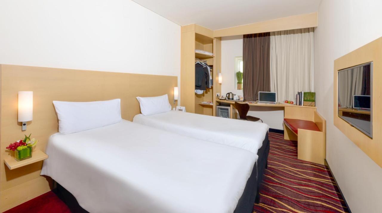 Ibis Seef Al Manamah Esterno foto