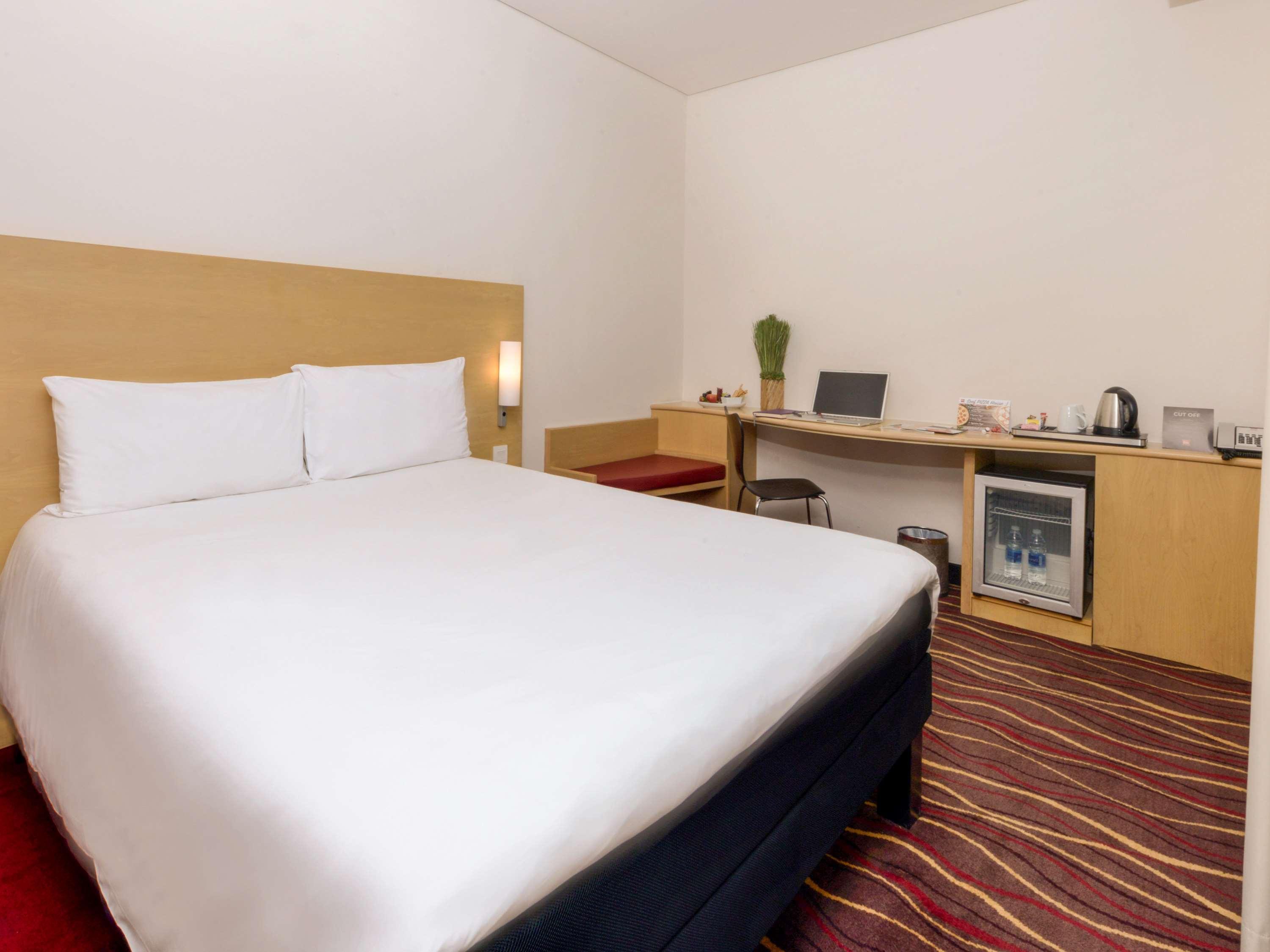 Ibis Seef Al Manamah Esterno foto